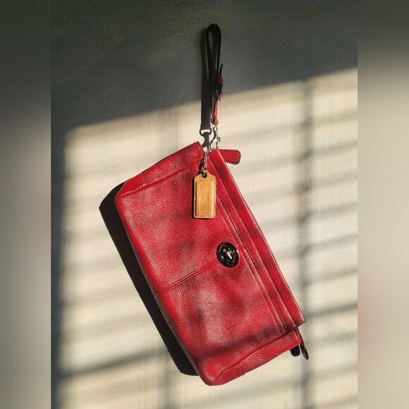 Coach Park Clutch Wristlet Wine Deep Red Leather 13 x 6 - Picture 1 of 12